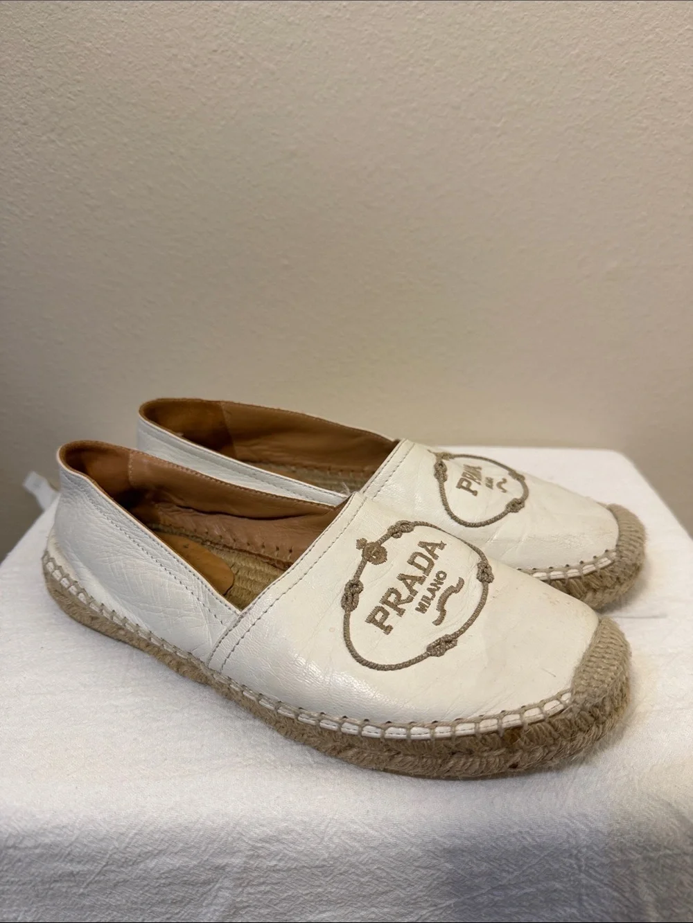 Prada Milano Cream White Leather Espadrille Slip-Ons with Logo Size 37 (US 7)